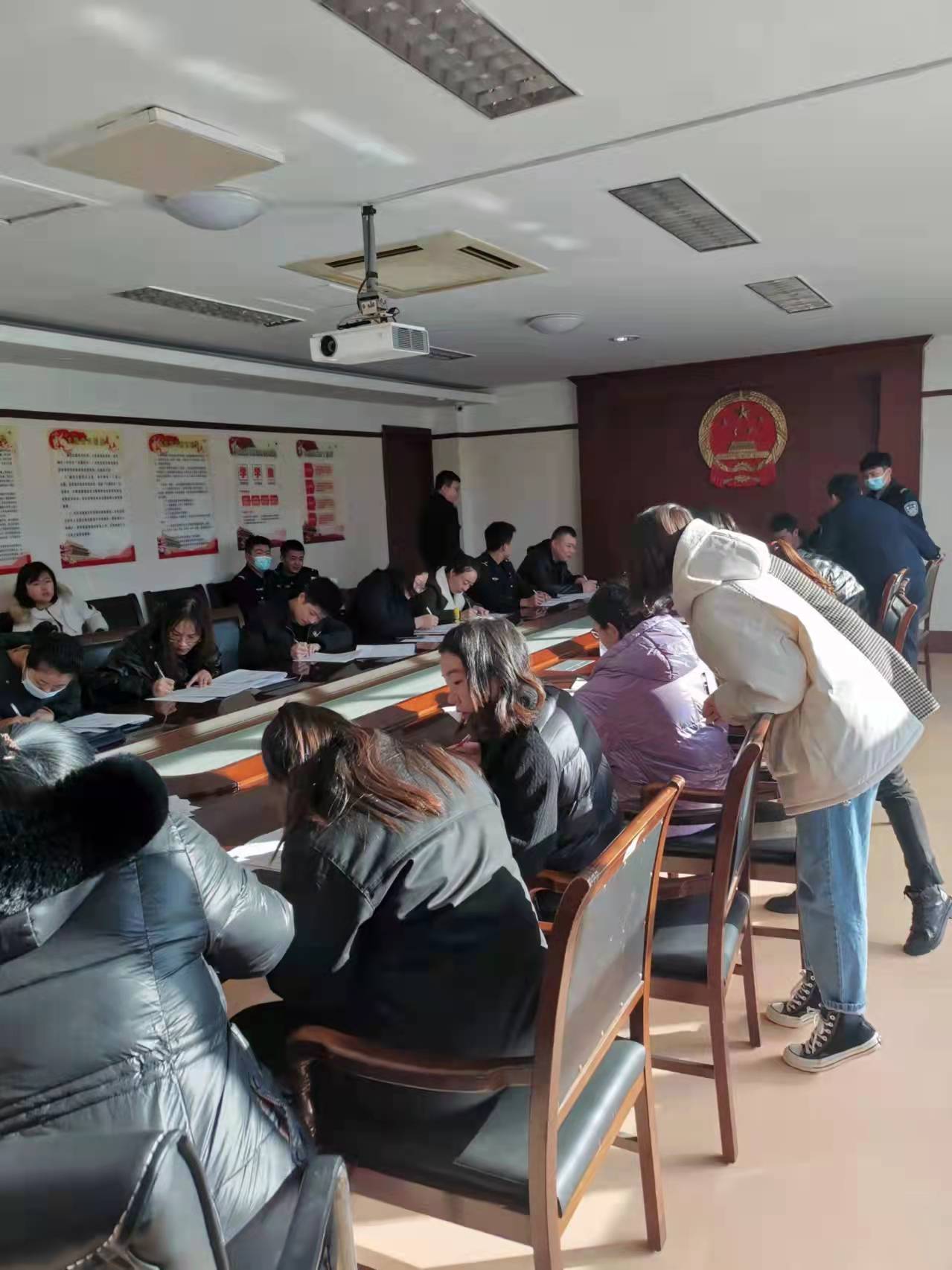 濟(jì)南市鋼城區(qū)人民法院簽訂勞動(dòng)合同現(xiàn)場IMG_5825(20211201-221608).JPG